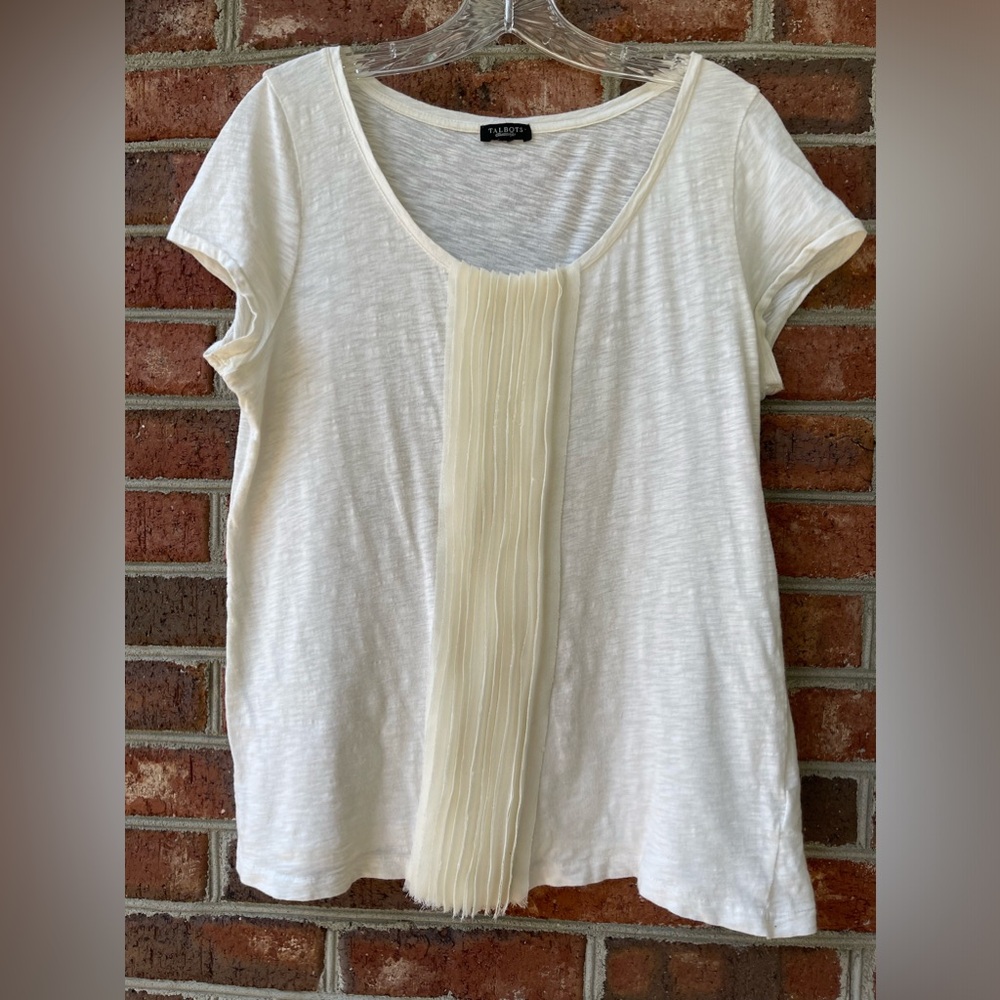 ☀️ TALBOTS - Size M - Ivory Cotton Bib Front Scoop Neck Tee T-Shirt Cream Top